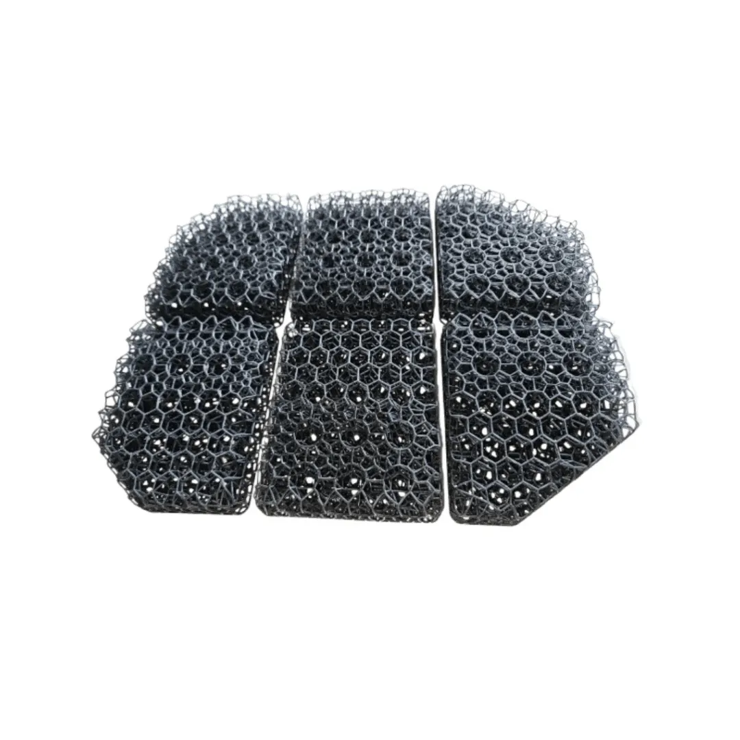 SENDNODS Air Pad uhlový pohľad, päť čiernych panelov.